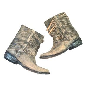 Matisse cowgirl booties!